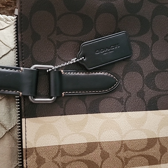 Coach Graham Structured Tote In Blocked Signature Canvas Varsity Stripe - Picture 7 of 16